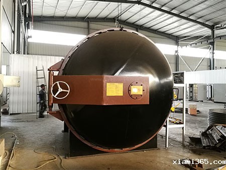 汽车部件热压罐