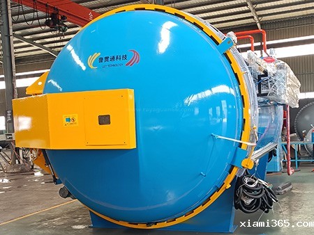 液压开门热压罐